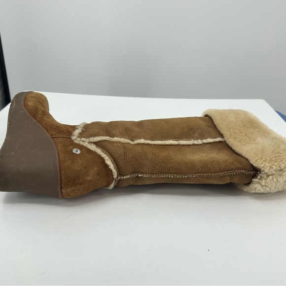 *UGG Tall Wedge Boots Tan Suede Sherpa Womens 8 - Picture 8 of 13